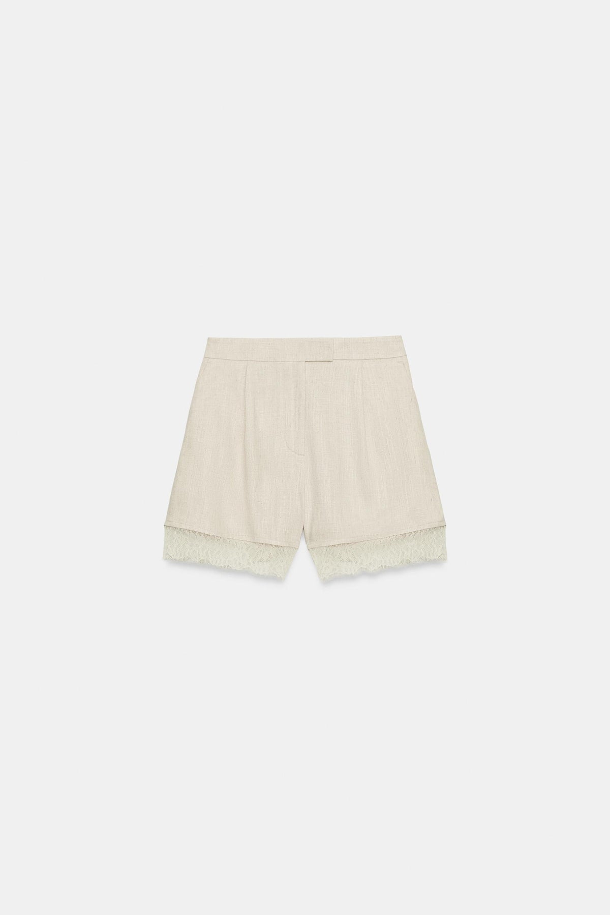 BERMUDA SHORTS WITH LACE TRIM