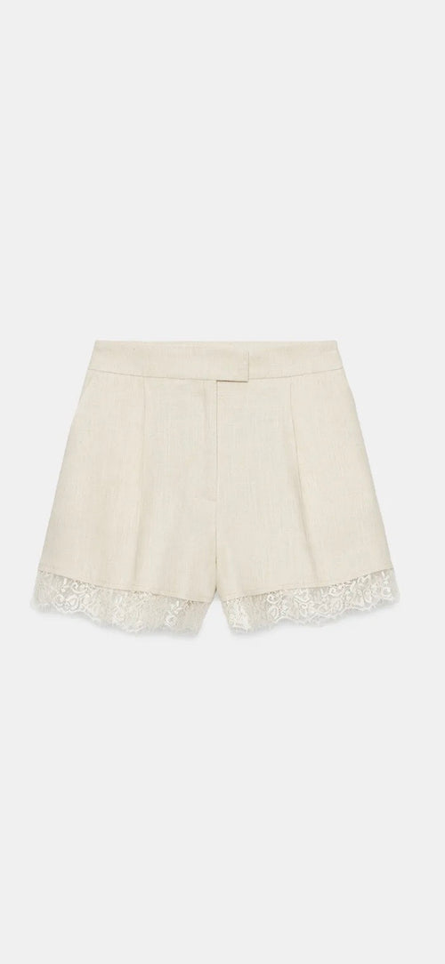 BERMUDA SHORTS WITH LACE TRIM